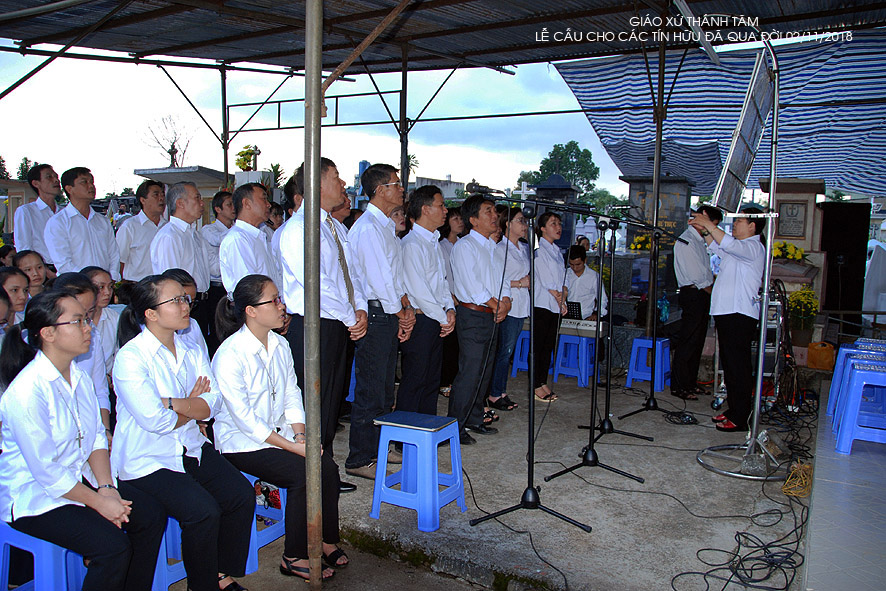 THÁNH LỄ CẦU CHO CÁC TÍN HỮU ĐÃ QUA ĐỜI 02/11/2018